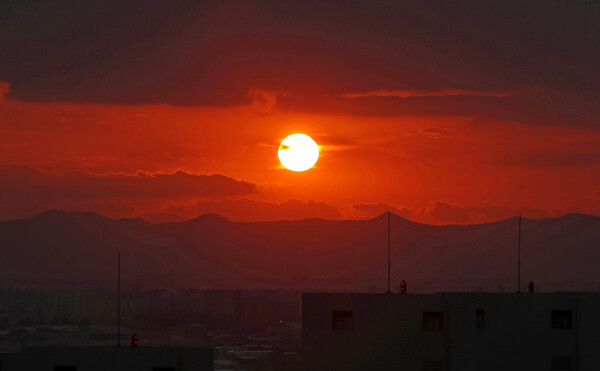 2022년 세밑의 해넘이. 2022.12.301 연합뉴스