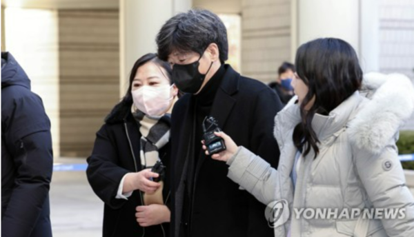 남욱 변호사가 5일 서울중앙지법에서 열린 대장동 사건 속행공판에 참석하고 있다. 2022.12.05(사진=연합뉴스)