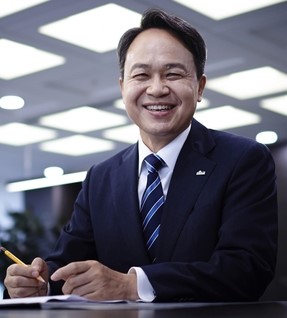 진옥동 신한금융지주 차기 회장 후보. 신한은행 제공