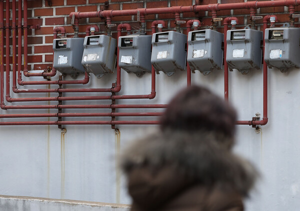 도시가스 요금 인상으로 난방비 부담이 크게 늘었다. 사진은 서울시내 도시가스 계량기. 2023.1.29 연합뉴스