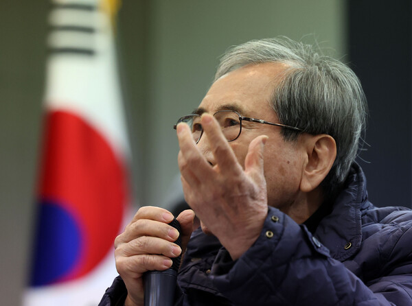 한일정상회담을 앞두고 15일 오전 서울 중구 프레스센터에서 한일역사정의평화행동 주최로 열린 기자회견에서 함세웅 신부가 발언하고 있다. 2023.3.15. 연합뉴스