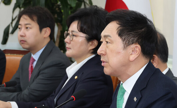 국민의힘 김기현 대표가 13일 오전 서울 여의도 국회에서 열린 최고위원회의에서 발언하고 있다. 2023.4.13. 연합뉴스