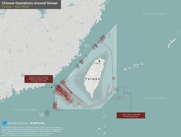 올해 4월 대만 ADIZ를 침범한 중국 군용기 항적 분석 자료. [데이미언 시몬 트위터 캡처] 연합뉴스