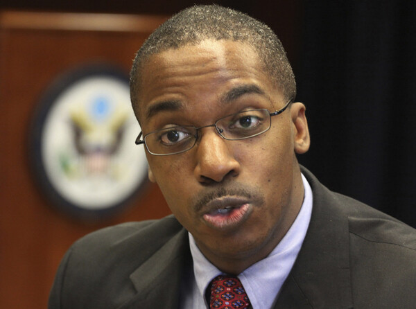 루벤 브리지티 남아공 주재 미국 대사. 사진은 2010년 국무부 부차관보로 근무하던 시절의 모습이다.  AP 연합뉴스 