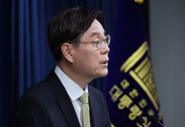 이관섭 대통령실 국정기획수석이 4일 오후 서울 용산 대통령실 청사에서 민간단체 보조금 감사 결과를 브리핑하고 있다. 2023.6.4. 연합뉴스