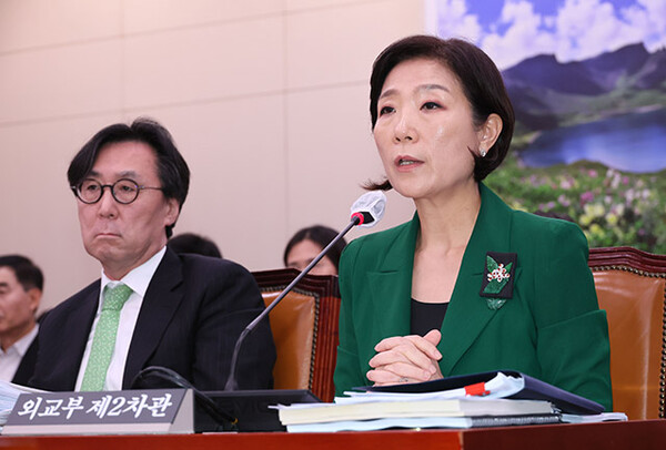 오영주 외교부 2차관이 지난달 13일 국회에서 열린 외교통일위원회 전체회의에서 의원질의에 답변하고 있다. 2023.7.13 연합뉴스