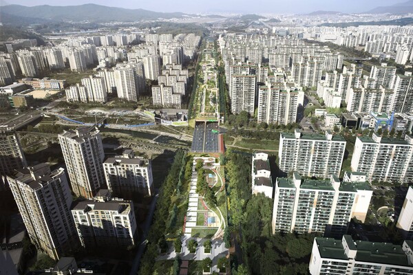 김용 전 부원장은 "시의원 시절 가장 큰 관심사가 무엇이었느냐는 검찰의 질문에 '분당-수서도로 지상공원화'를 들었다. (사진=김용 전 부워장 페이스북)