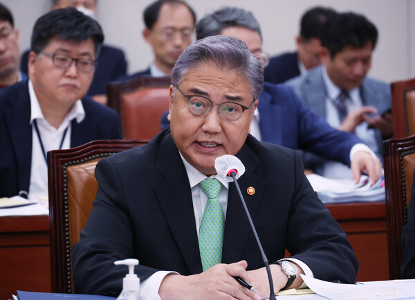 23일 국회에서 열린 외교통일위원회에서 박진 외교장관이 의원 질의에 답하고 있다. 2023.8.23. 연합뉴스