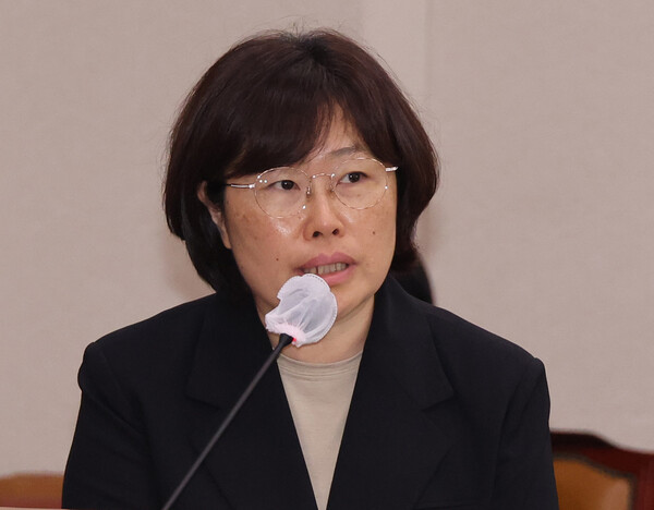 21일 국회 법제사법위원회 전체회의에서 유재은 국방부 법무관리관이 해병대 채모 상병 사건 관련 질의에 답변하고 있다. 2023.8.21. 연합뉴스