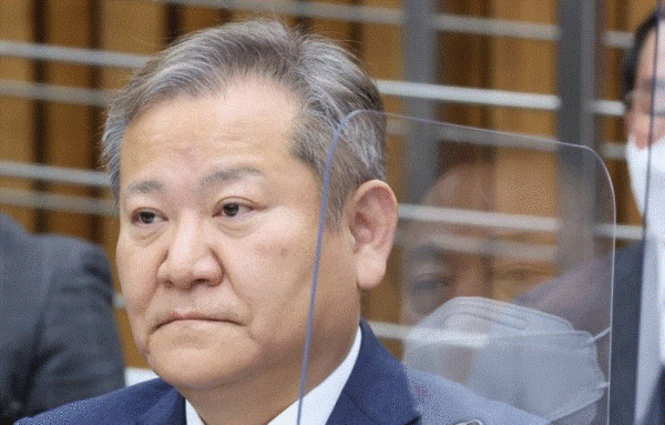 이상민 행정안전부 장관이 지난 1월 6일 국회에서 열린 '이태원 참사 국정조사 특별위원회' 2차 청문회에서 의원 질의를 듣고 있다. 2023.1.6. 연합뉴스