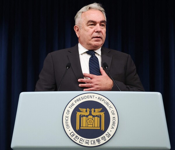 미국 국가안보회의 인도태평양담당 커트 캠벨 조정관이 지난 7월 18일 한국 대통령실 기자회견에서 얘기하고 있다. 바이든 미국 대통령은 1일 그를 국무부 부장관에 지명했다.  2023.07.18. AFP 연합뉴스