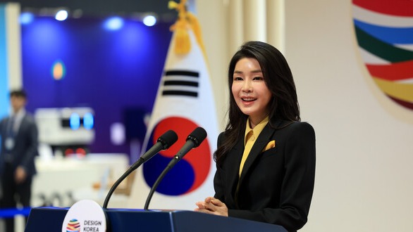 김건희 여사가 1일 서울 강남구 코엑스에서 열린 디자인코리아 2023 개막식에서 축사를 하고 있다. 2023.11.1 [대통령실 제공. 재판매 및 DB 금지]