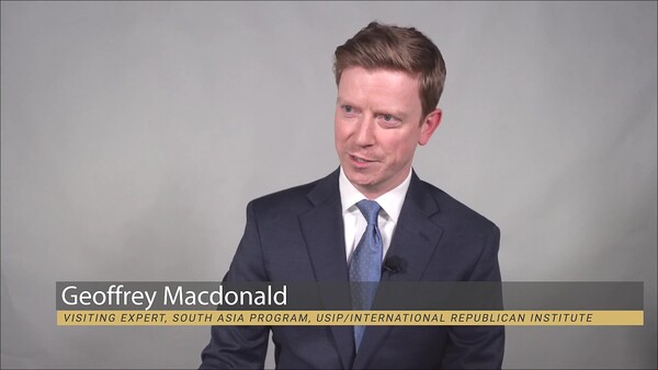 제프리 맥도널드 교수. 미국평화연구소(The United States Institute of Peace) 영상 캡처.