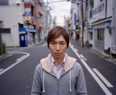 사토 켄토는 원전사고 이후 이주 문제로 마을의 노인들과 갈등이 생겼다고 증언했다. greenpeace.org ​​​​​​​