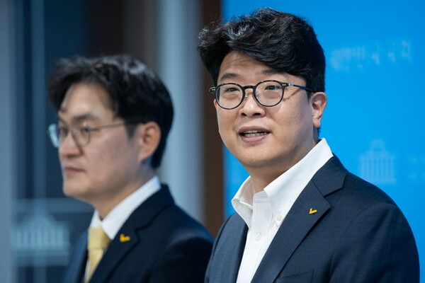 정의당 김준우 신임 비상대책위원장이 15일 국회 소통관에서 취임 기자회견을 하고 있다. 2023.11.15 [정의당 제공] 연합뉴스