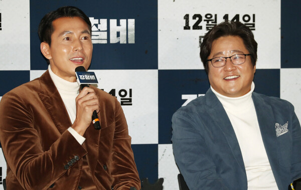 정우성 배우(왼쪽)와 곽도원 배우. 연합뉴스