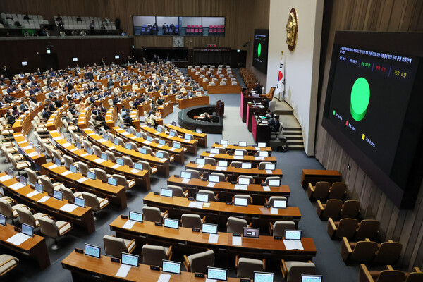 28일 국회 본회의에서 '김건희 특검법'이 통과되고 있다. 2023.12.28 연합뉴스