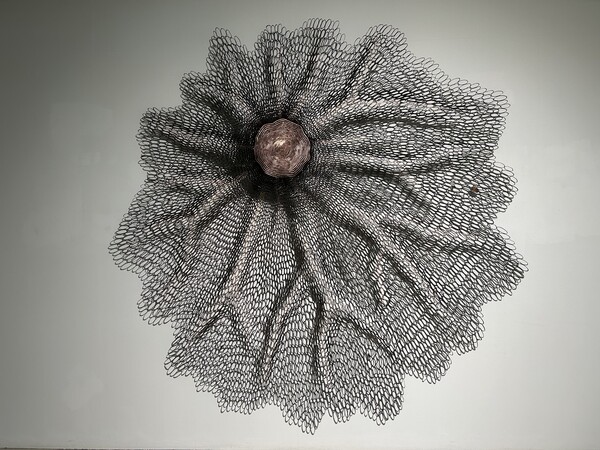 조각가 이길래의 설치 작품.