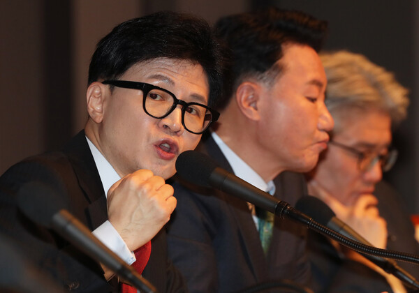 국민의힘 한동훈 비상대책위원장이 7일 오전 서울 중구 한국프레스센터에서 열린 관훈클럽 초청 토론회에서 패널 질문에 답변하고 있다. 2024.2.7 [국회사진기자단] 연합뉴스