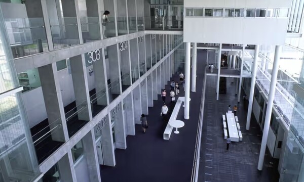 사이타마 현립대학교. 가디언 캡처