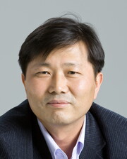 김동규 정치컨설턴트(탑위드 대표)