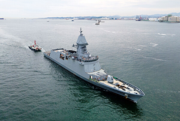 HD현대중공업은 국제 방산전시회 '인도양 방위 안보 2024'(Indian Ocean Defence & Security 2024)에 참가해 기술력을 선보인다고 23일 밝혔다. 사진은 차세대 호위함 '충남함' 시운전 모습. 2024.7.23. 연합뉴스