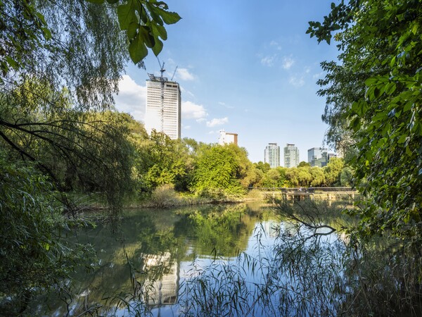 여의도샛강생태공원 전경, 2023. 사진 정지현. 국립현대미술관 제공