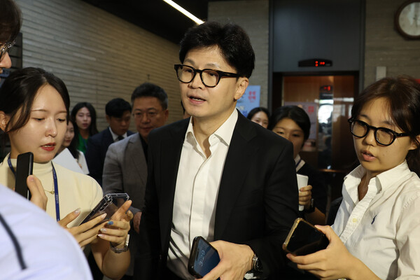 국민의힘 한동훈 대표가 31일 오후 서울 여의도 당사에서 나오고 있다. 2024.7.31. 연합뉴스