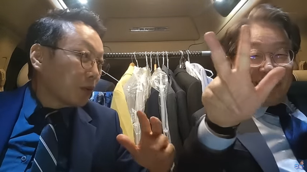 이재명 대표가 자신의 유튜브를 통해 특정 후보를 배제, 또는 후원했다는 언론의 보도는 사실이 아니었다. 정봉주 후보도 이재명 유튜브에 출연해 기호를 알리고 선거 운동했다. 정봉주 후보의 낙선은 당원들의 집단지성이 나타난 결과였다. 사진=이재명TV 유튜브 화면 갈무리