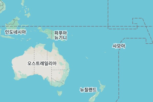 사모아 왼쪽과 바로 아랫쪽에 바누아투와 통가, 피지 등의 작은 섬나라들이 자리잡고 있다.