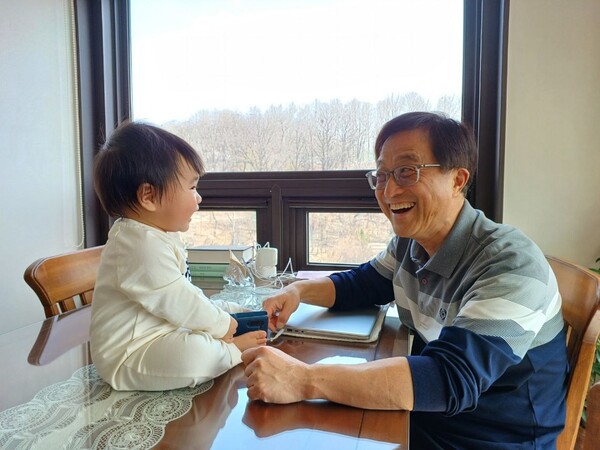 손녀 이현이와 즐거운 시간