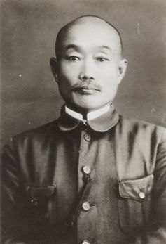 제생원 맹아부 교사 시절의 송암 박두성 선생(국립한글박물관)