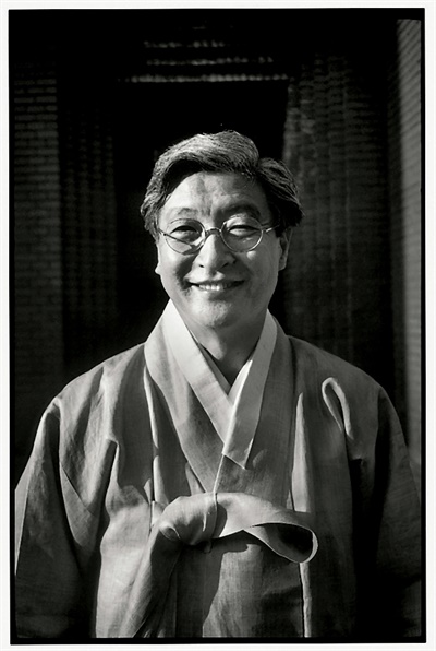 1976년 순한글 가로쓰기 잡지 를 창간한 한창기 선생 (1936~1997년). 광주문화방송 제공