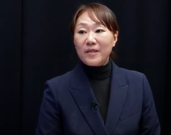 강혜경 씨가 11일 유튜브 채널 '스픽스'에 출연해 검찰 조사 과정에서 있었던 일을 밝히고 있다. 2024.11.12. '스픽스' 화면 갈무리