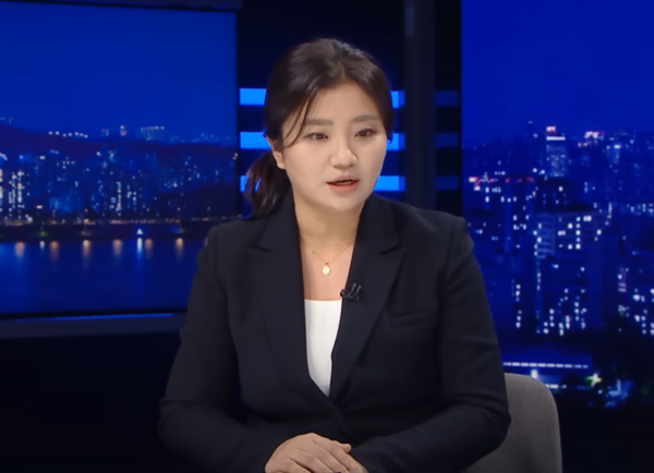 지난 11일 명태균 씨 변호인 김소연 변호사가 MBC에 출연해 노영희 변호사와 토론을 하고 있다. 2024.11.13. MBC뉴스