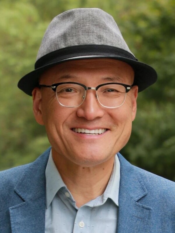 강기석 민들레 상임고문