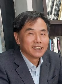 임진철 직접민주마을자치전국민회마을공화국 상임의장