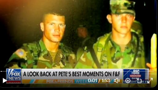 피트 헤그세스 미 국방장관 지명자(왼쪽)가 이라크전 당시 위관급 장교로 활동하던 시절의 모습 [폭스뉴스 화면 캡처] 시민언론 민들레 