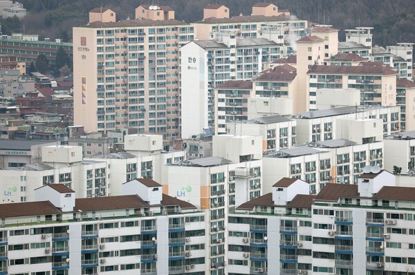 서울 강북구 북서울꿈의숲에서 바라본 노원·도봉구 일대 아파트 단지의 모습. 2024.1.14. 연합뉴스