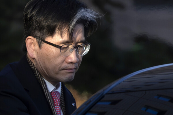 오동운 고위공직자범죄수사처장이 2일 오전 경기도 정부과천청사 공수처로 출근하고 있다. 2025.1.2. 연합뉴스