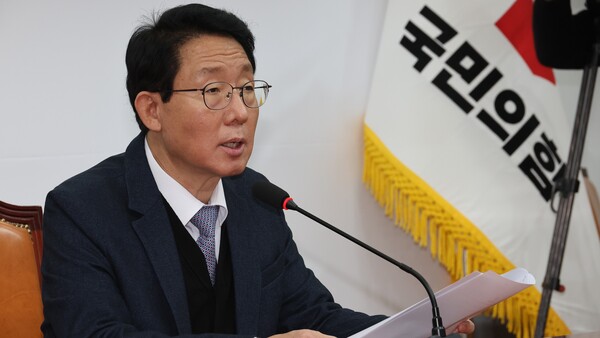 국민의힘 김상훈 정책위의장이 지난해 12월 10일 국회에서 예산안 등 현안 브리핑을 하고 있다. 2024.12.10. 연합뉴스