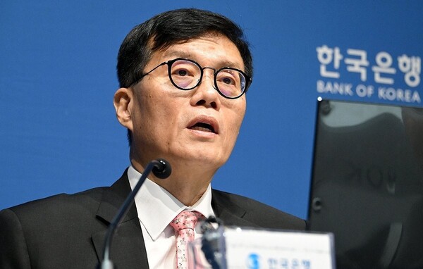 이창용 한국은행 총재가 22일 오전 서울 중구 한국은행에서 열린 통화정책방향 기자간담회에서 발언하고 있다. 2024.8.22. 연합뉴스