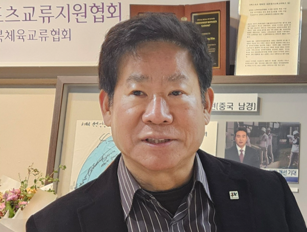 김경성 남북체육교류협회 이사장이 지난 8일 경기 고양시 원마운트 사무실에서 시민언론 민들레와 인터뷰를 하고 있다. 2025.2.8. 시민언론 민들레 
