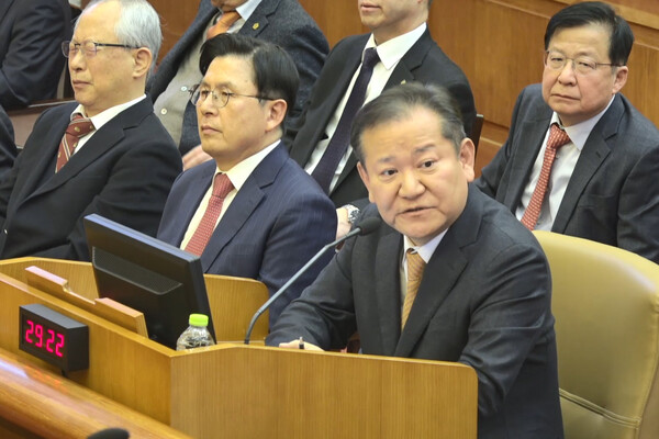 이상민 전 행정안전부 장관이 11일 서울 종로구 헌법재판소에서 열린 윤석열 대통령 탄핵심판 7차 변론에서 증인으로 출석해 발언하고 있다. 2025.2.11 [헌법재판소 제공] 연합뉴스