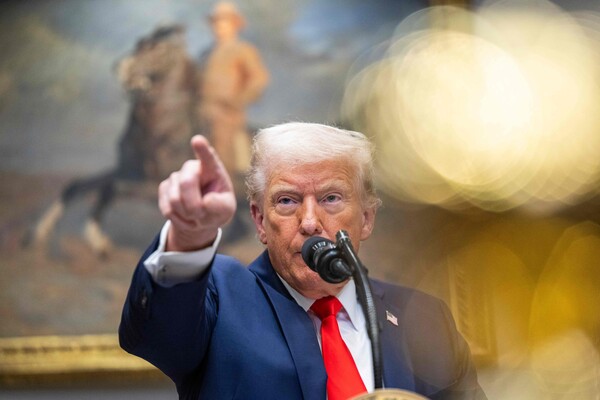 도널드 트럼프 미국 대통령이 3일 백악관 루스벨트룸에서 발언하고 있다. 2025. 03.03 [[AFP=연합뉴스]