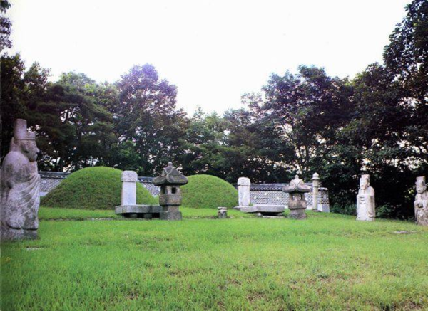 사적 제362호 연산군묘 서울 도봉구 방학동 산77