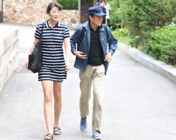 관동지진 조선인대학살 관련 다큐영화 오충공 감독 인터뷰 장면.