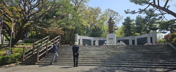 행주산성의 권율 장군 동상. 시민언론민들레  사진.