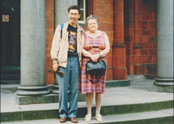 1993년 여름 영국 멘체스타에서 만난 잉글과 필자