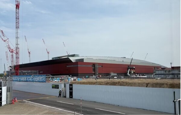 일본 홋카이도 치토세에 건설 중인 첨단반도체 생산공장 '라피더스'. 5월 28일 촬영.  일본경제신문 6월 11일